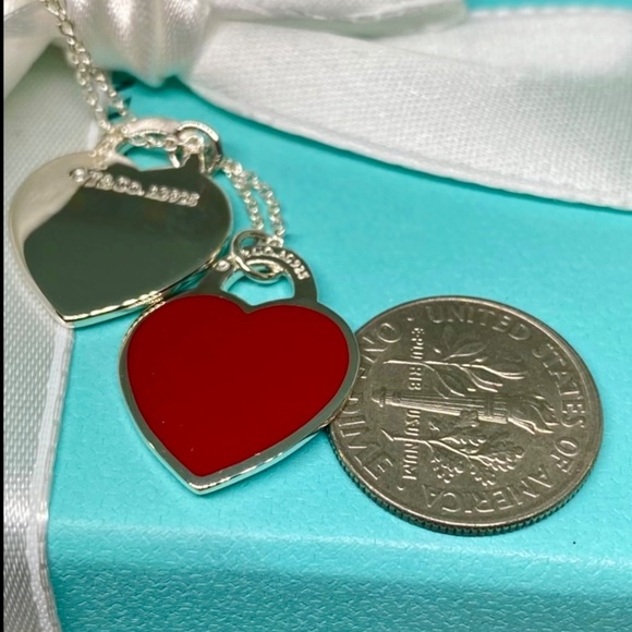 New Tiffany & Co small double heart red enamel necklace Return to Tiffany - Picture 8 of 9